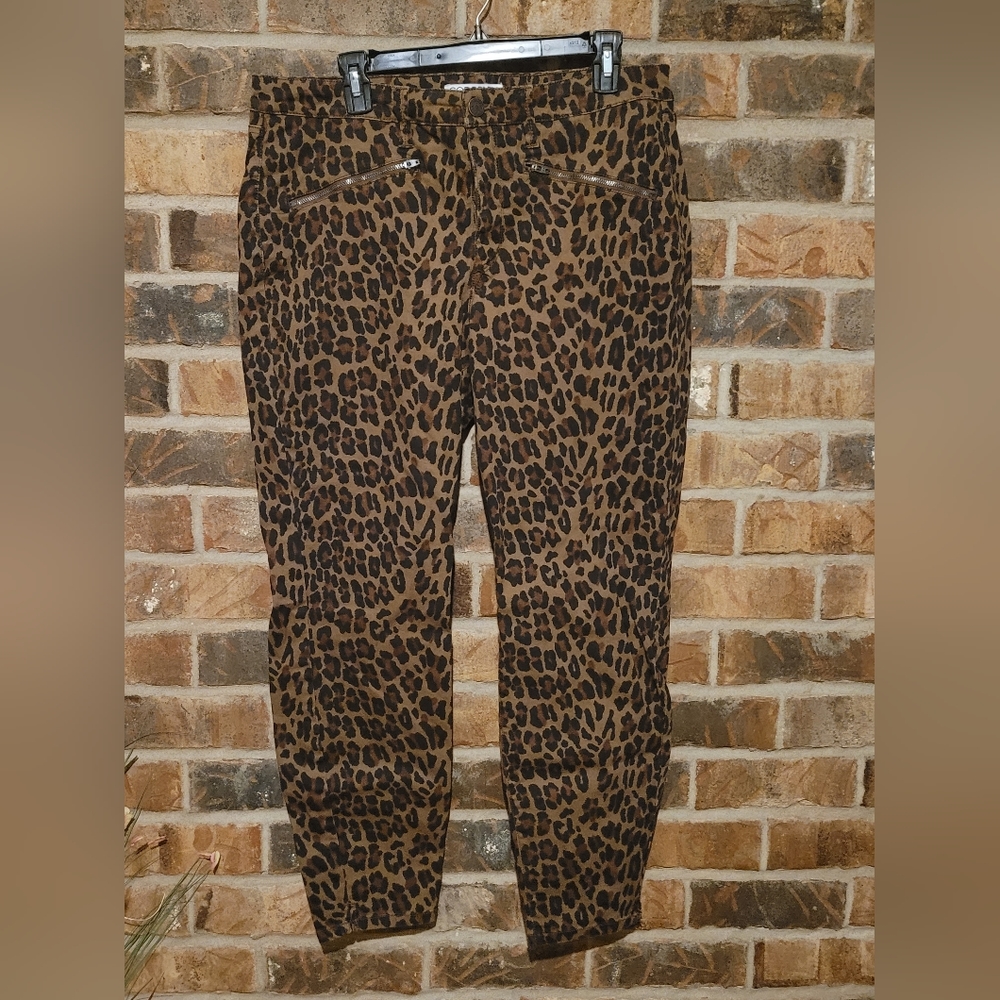 Women jeans